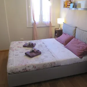 Cavour , Gênes Italie